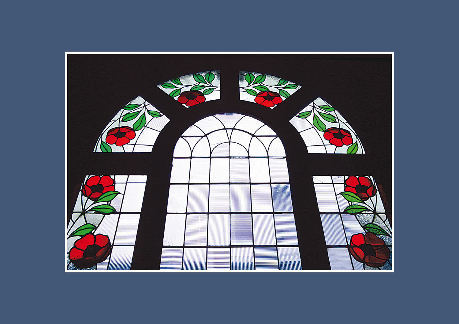 Jugenstilfenster in der Schlegelmilch-Villa Suhl (um1890, seit 1998 Johannispark-Pflegezentrum) (Foto: Manuela Hahnebach 2005)