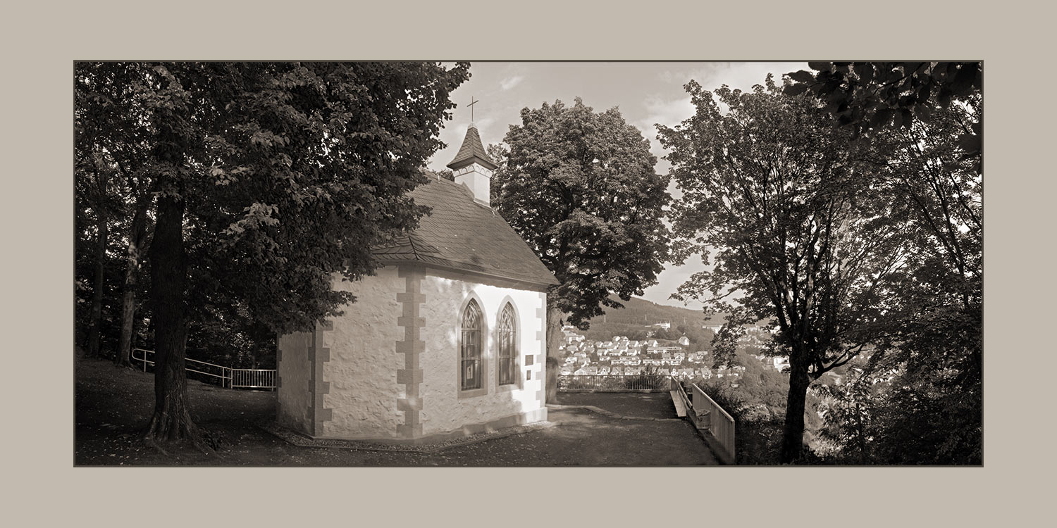 Suhl . Ottilienkapelle am Domberg . Karten für Suhler Oberbürgermeister (Foto, Bearbeitung, Gestaltung: Designakut 2006)