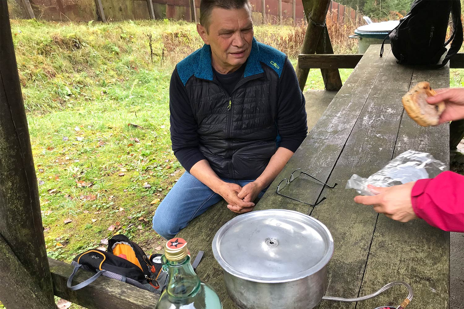 Seminargruppentreffen 2019 in Probstzella: am Grenzturm (Foto: Bernd Glier)