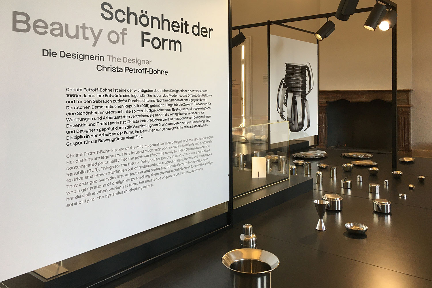 Ausstellung "Schönheit der Form. Die Designerin Christa Petroff-Bohne" . Kunstgewerbemuseum Schloss Pillnitz 2020 (Foto: Andreas Kuhrt)