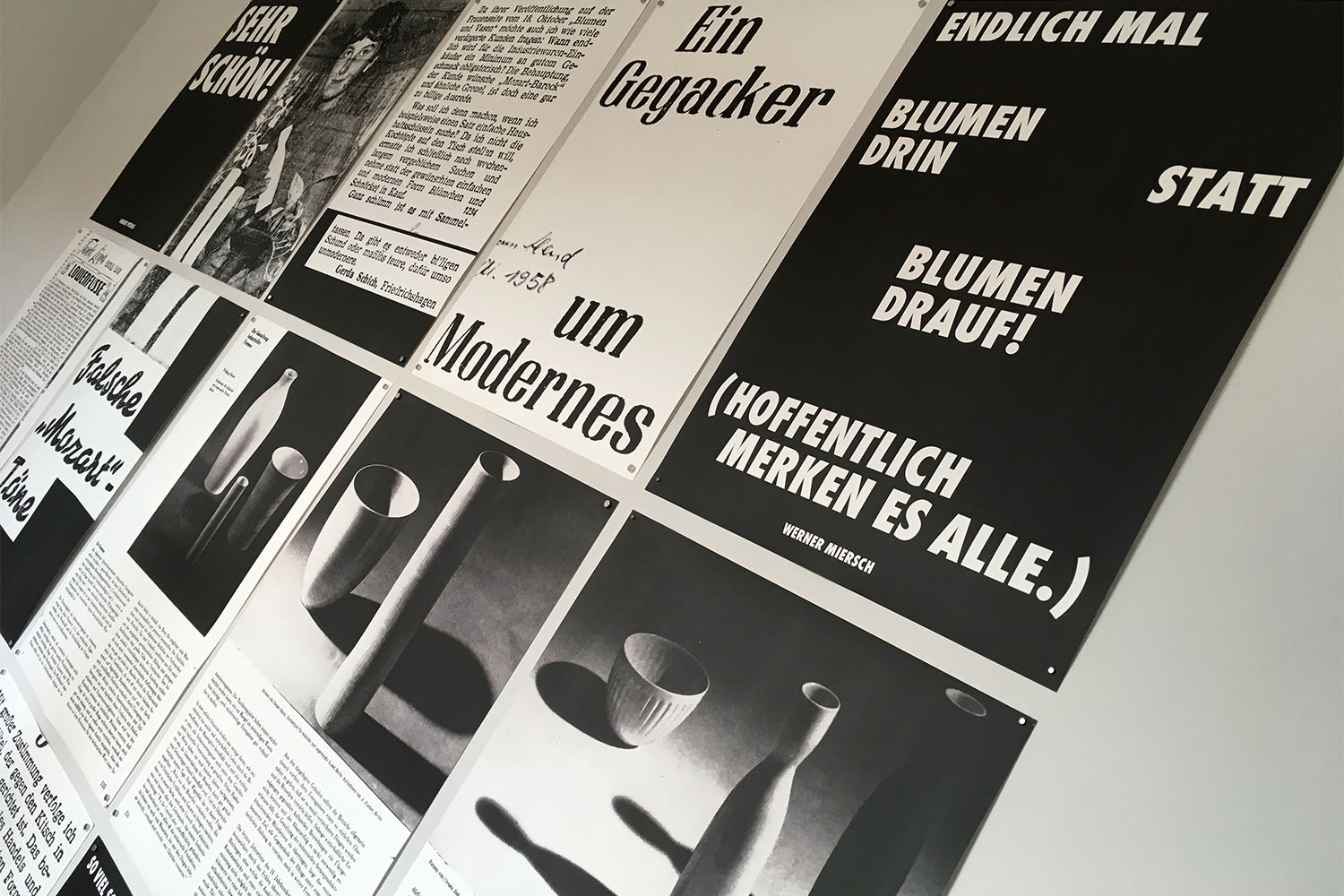 Ausstellung "Schönheit der Form. Die Designerin Christa Petroff-Bohne" . Zeitzeugnisse . Kunstgewerbemuseum Schloss Pillnitz 2020 (Foto: Andreas Kuhrt)