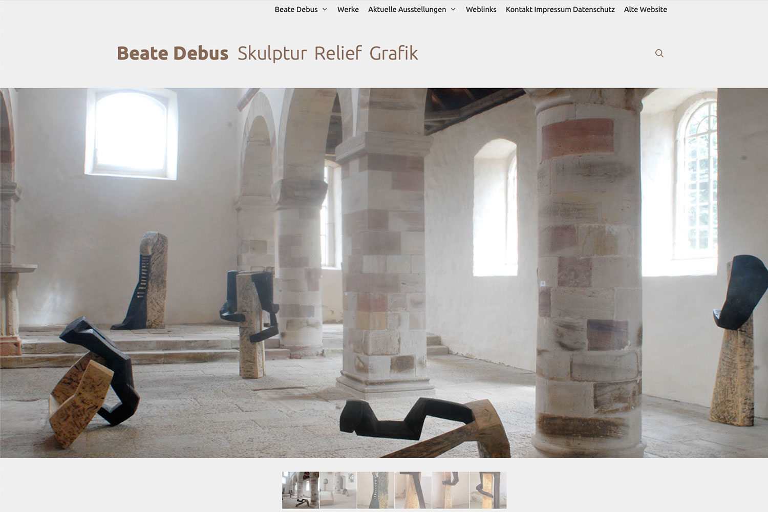 Website Debus Skulptur: Ausstellung "Leibesräume" Breitungen 2006 (Web Design: Designakut 2020)