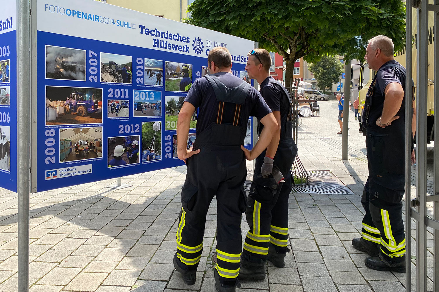 Foto Openair Suhl 2021: Helden des Alltags . Ausstellungsaufbau (Foto: Manuela Hahnebach)