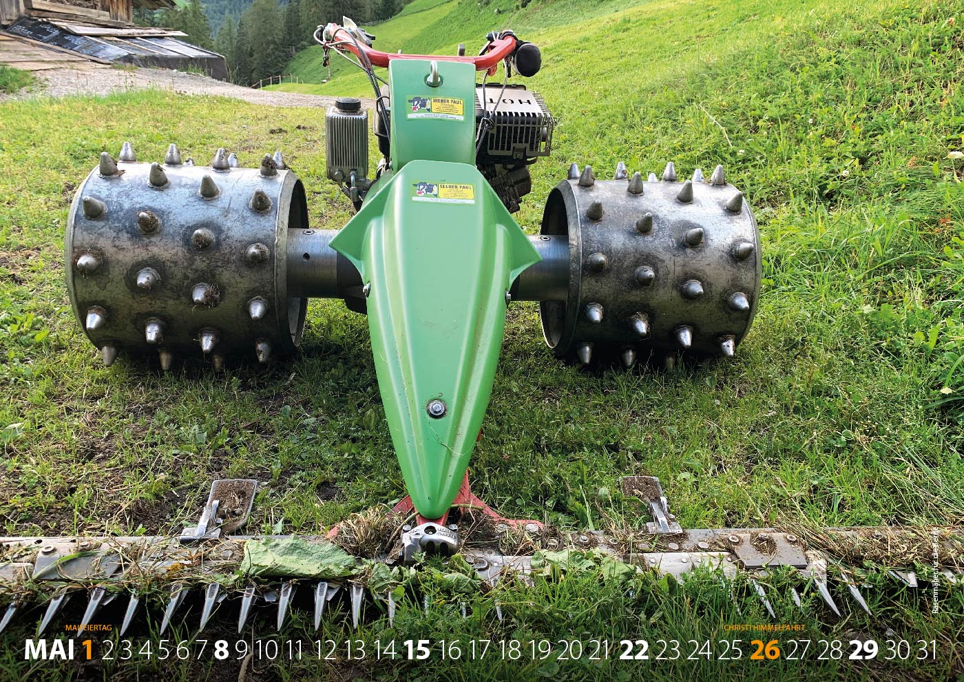Kalender: Rein in Taufers: Rasenmäher für die Berge (Foto & Gestaltung: Andreas Kuhrt)
