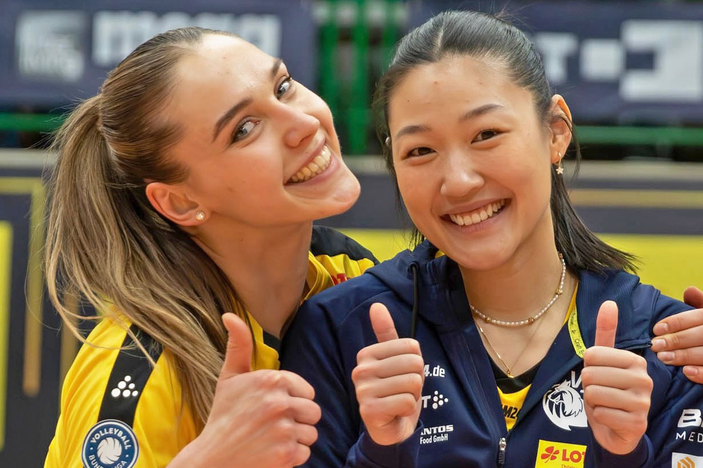 Volleyball-Bundesliga: VfB Suhl Lotto Thüringen: Anna Artyshuk und Yina Liu (25.01.2025, Wolfsgrube Suhl, Quelle: Facebook)